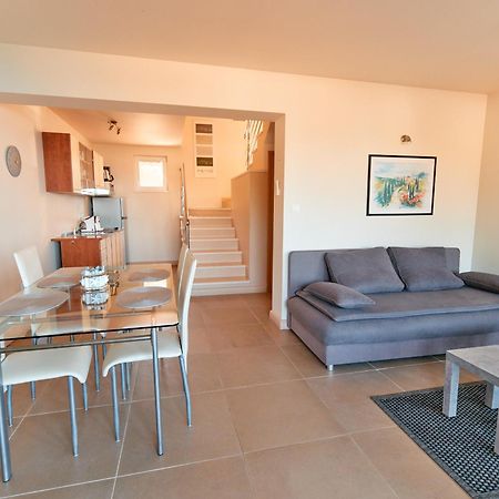 Apartments Eva Savar Extérieur photo